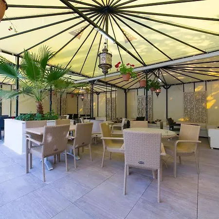 Argisht Palace Only Hotel 3*