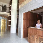 מלון Argisht Palace Only גולדן סנדס