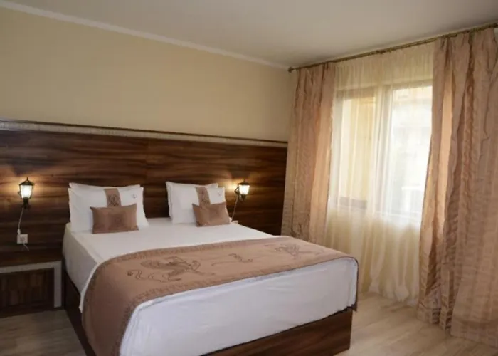 Argisht Palace Only 3* Golden Sands